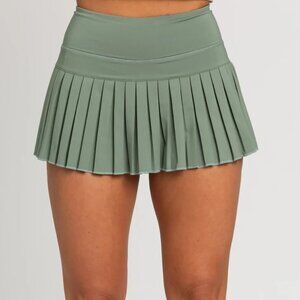 Gold Hinge Pleated Tennis Skirt | Sea Green